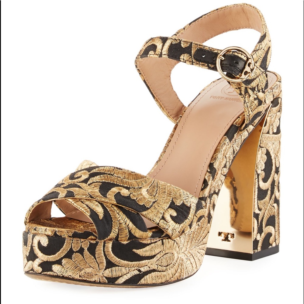 Tory Burch Loretta Platform size 6.5
